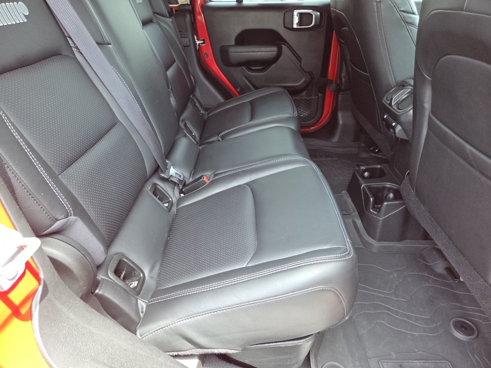 Used 2022 Jeep Gladiator Sport AWD/4WD image 24