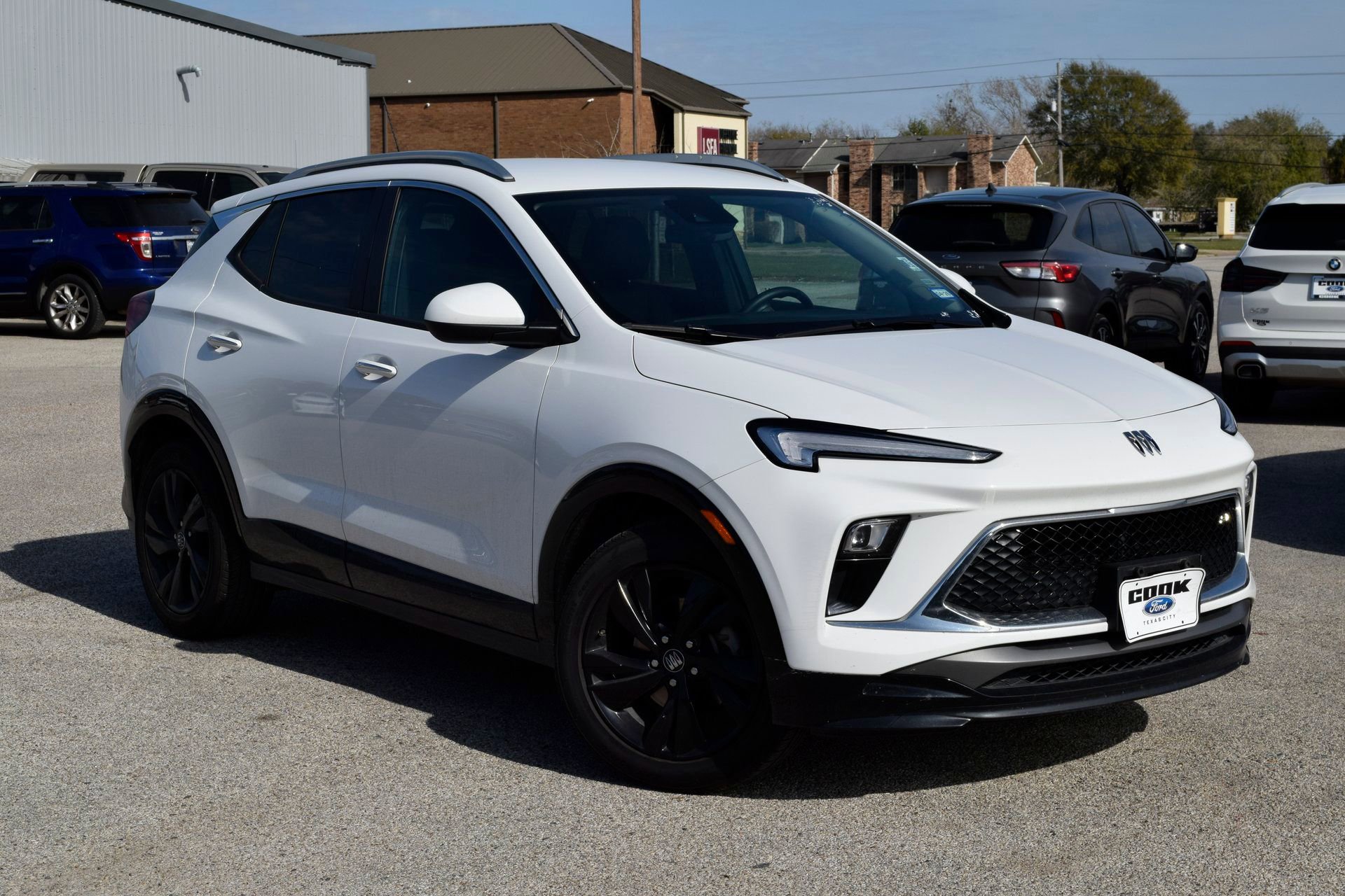 Used 2024 Buick Encore GX Sport Touring image 7