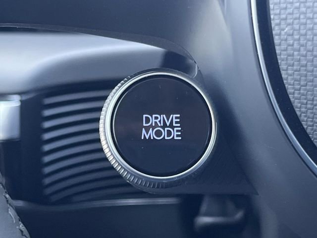 Used 2024 Hyundai Ioniq 5 SEL image 27