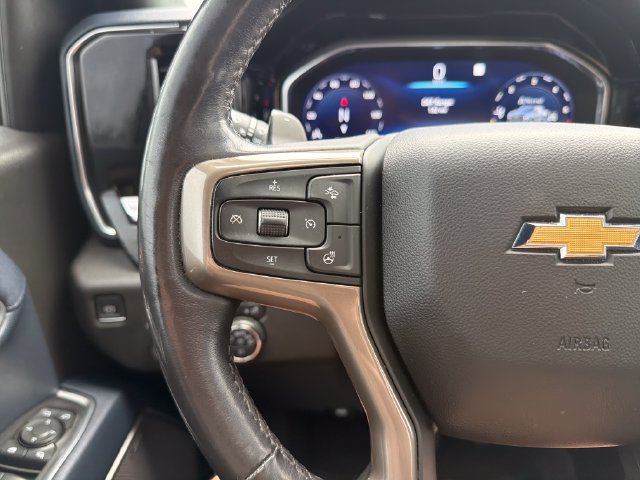 Used 2022 Chevrolet Silverado 1500 High Country w/ Z71 Off-Road Package AWD/4WD image 17