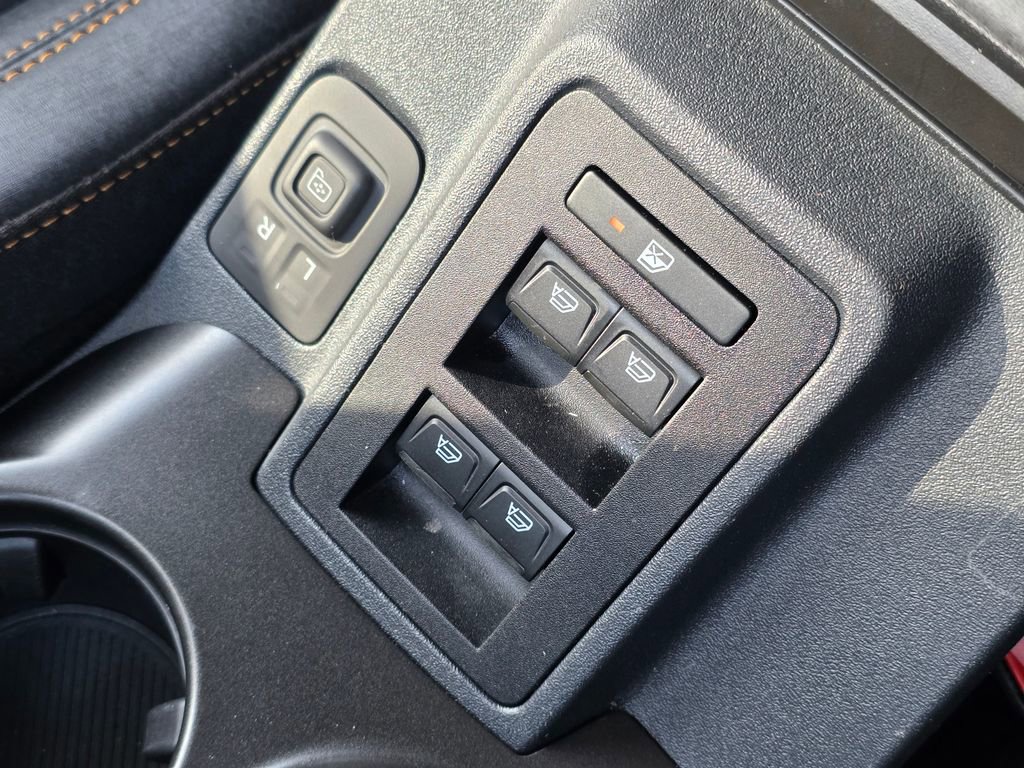 Used 2023 Ford Bronco Badlands w/ Sasquatch Package AWD/4WD image 60