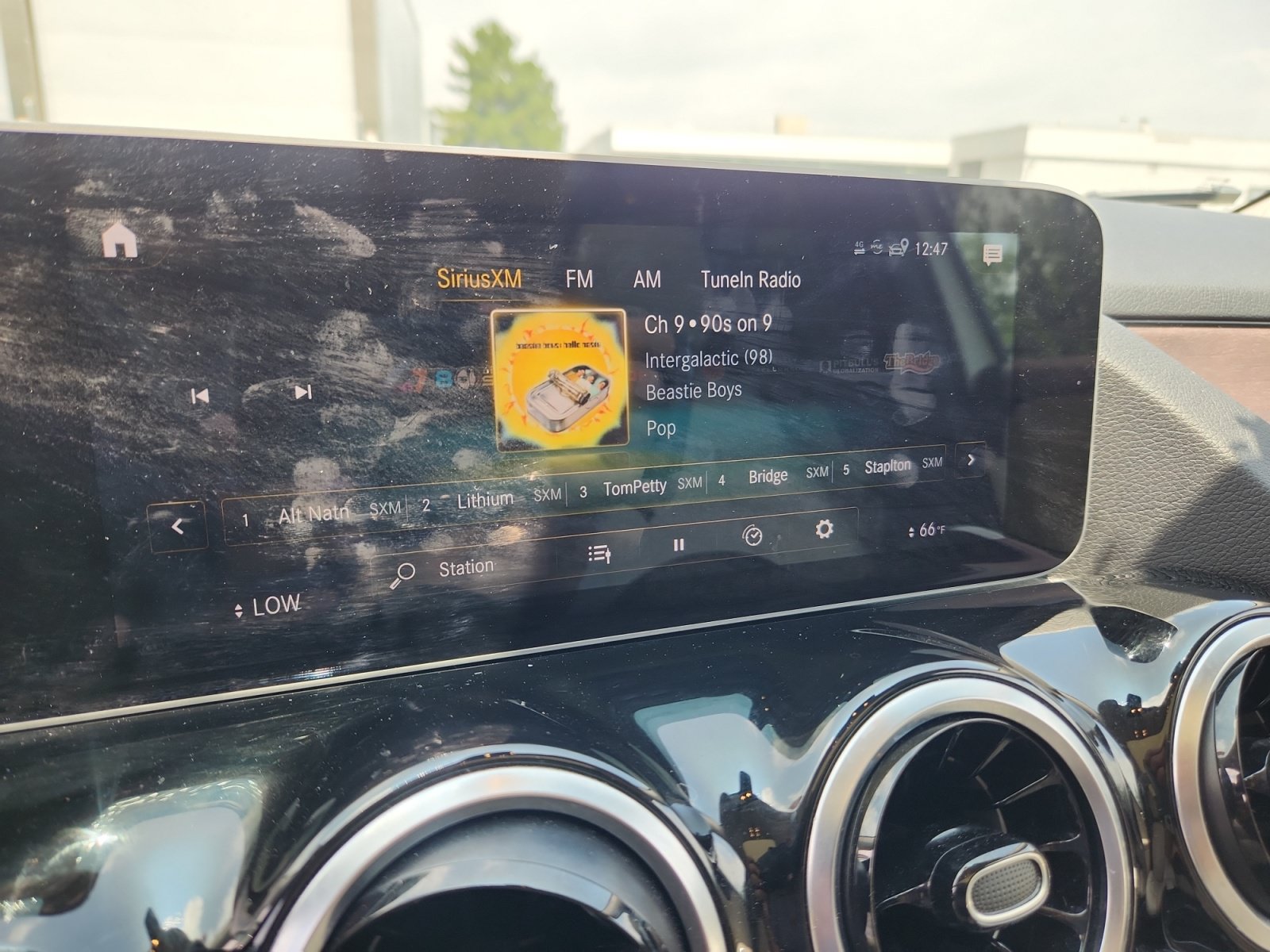 Used 2021 Mercedes-Benz GLA 250 4MATIC image 28