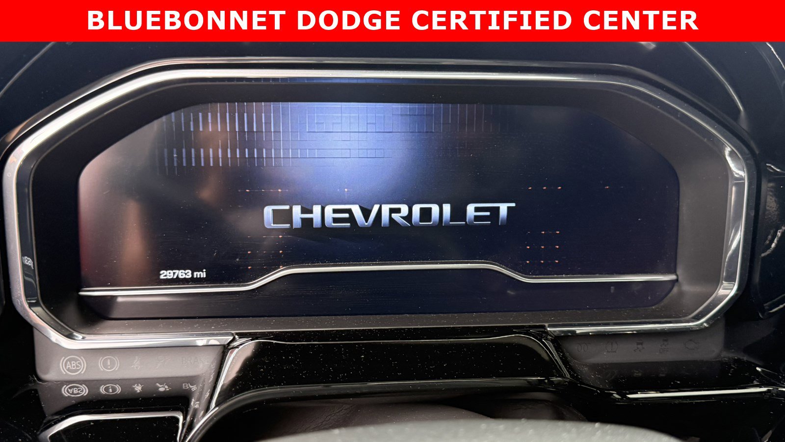Used 2022 Chevrolet Silverado 1500 ZR2 w/ Technology Package AWD/4WD image 3