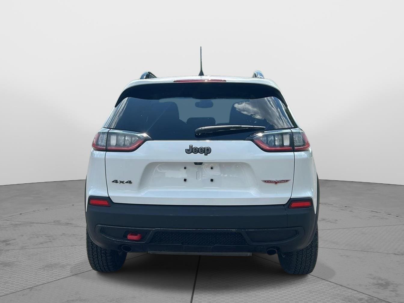 Used 2022 Jeep Cherokee Trailhawk AWD/4WD image 7