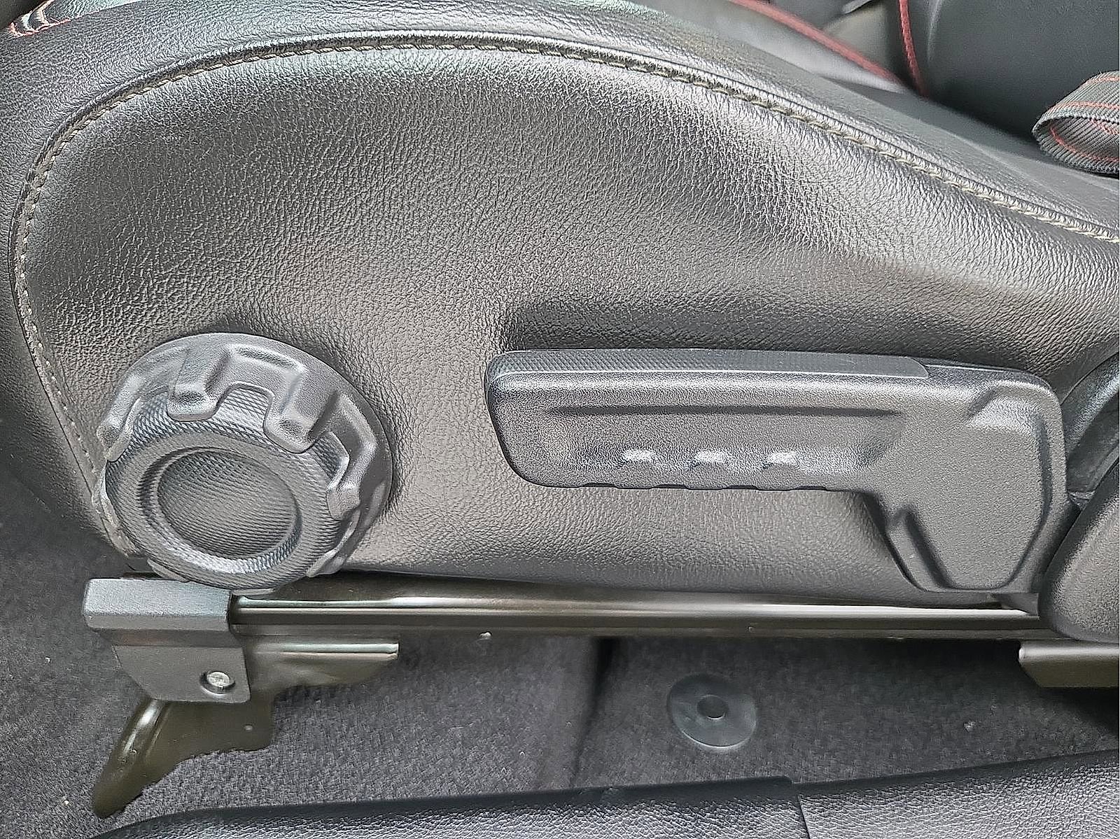 Used 2020 Jeep Wrangler Rubicon image 15