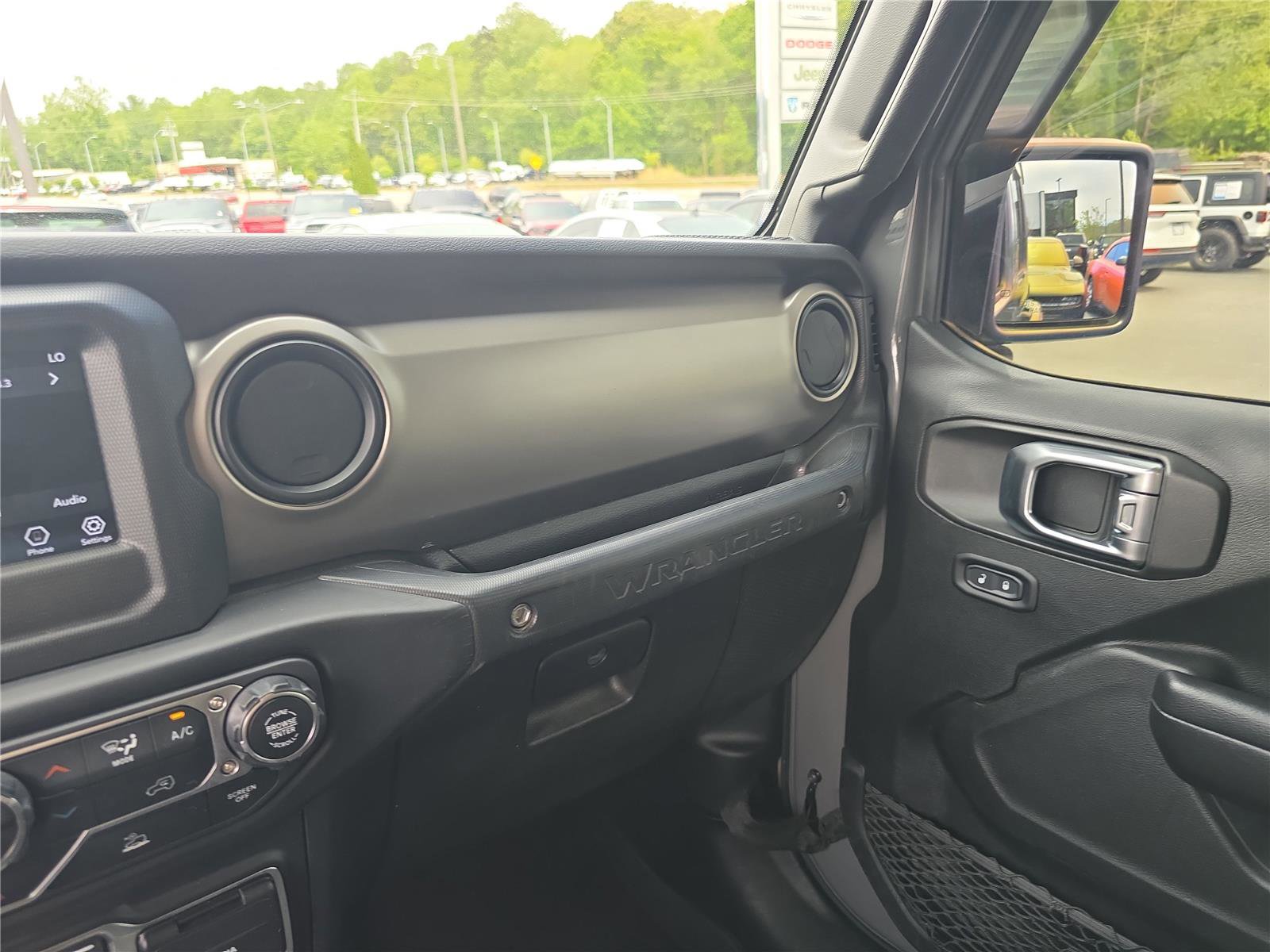 Used 2021 Jeep Wrangler Unlimited Sport AWD/4WD image 24