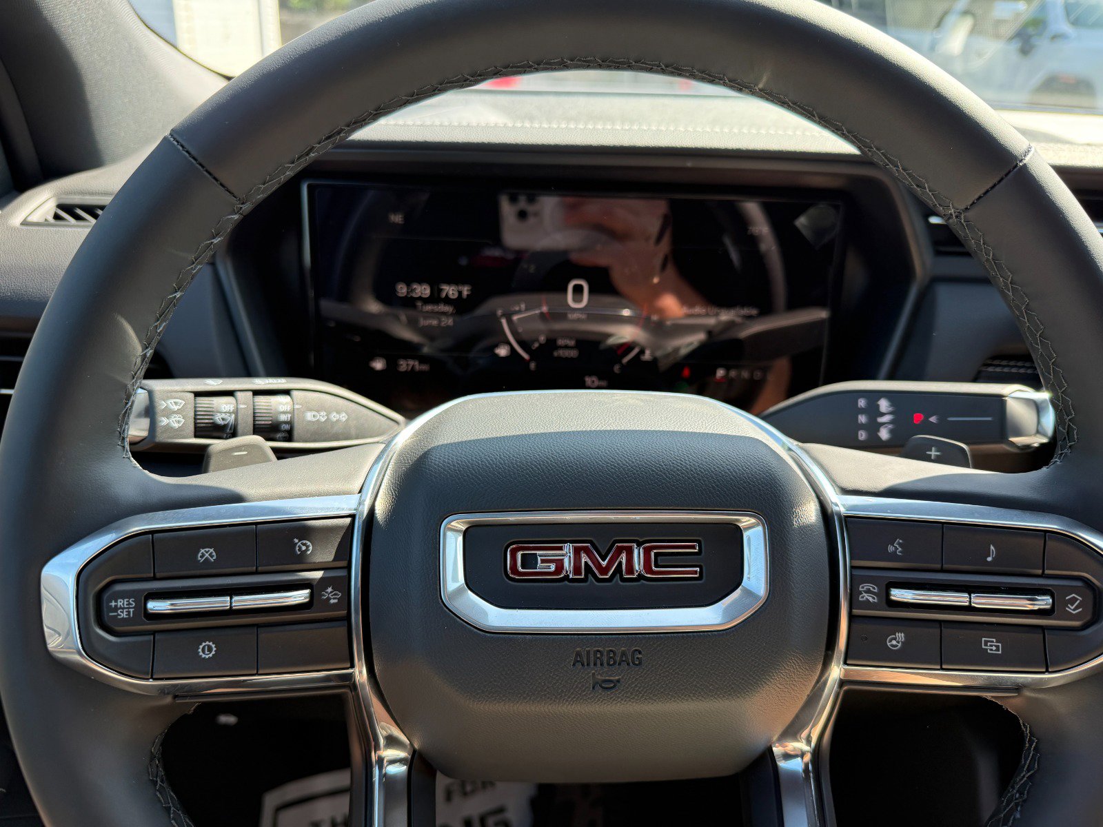 New 2026 GMC Terrain Elevation w/ LPO, Floor Liner Package FWD image 23