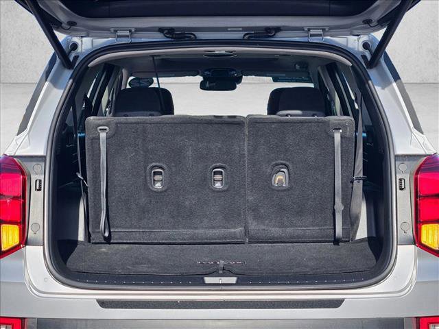 Used 2022 Hyundai Palisade SEL w/ Convenience Package FWD image 6