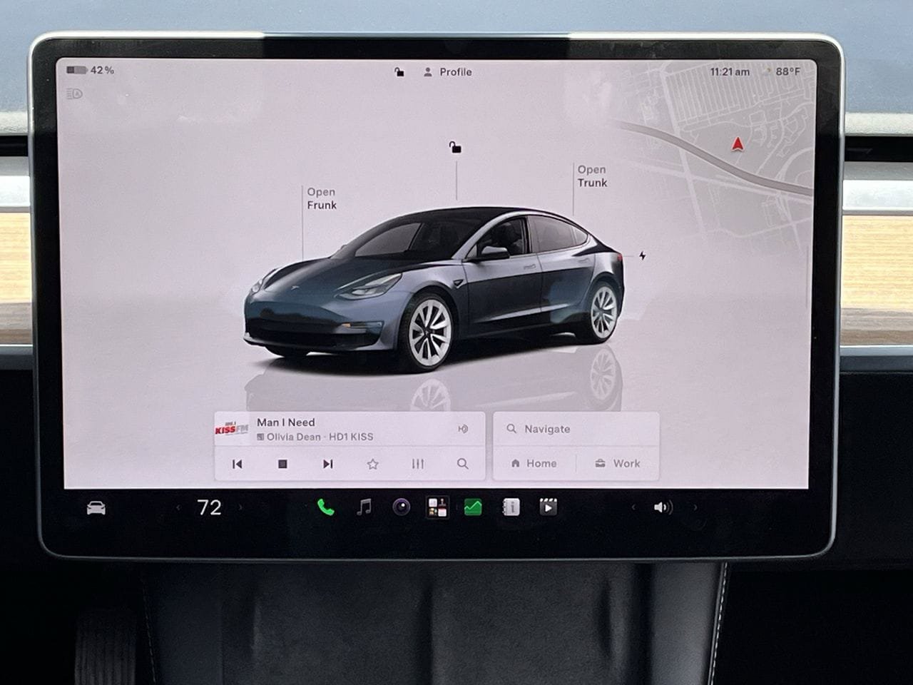 Used 2023 Tesla Model 3 Standard Range RWD image 15
