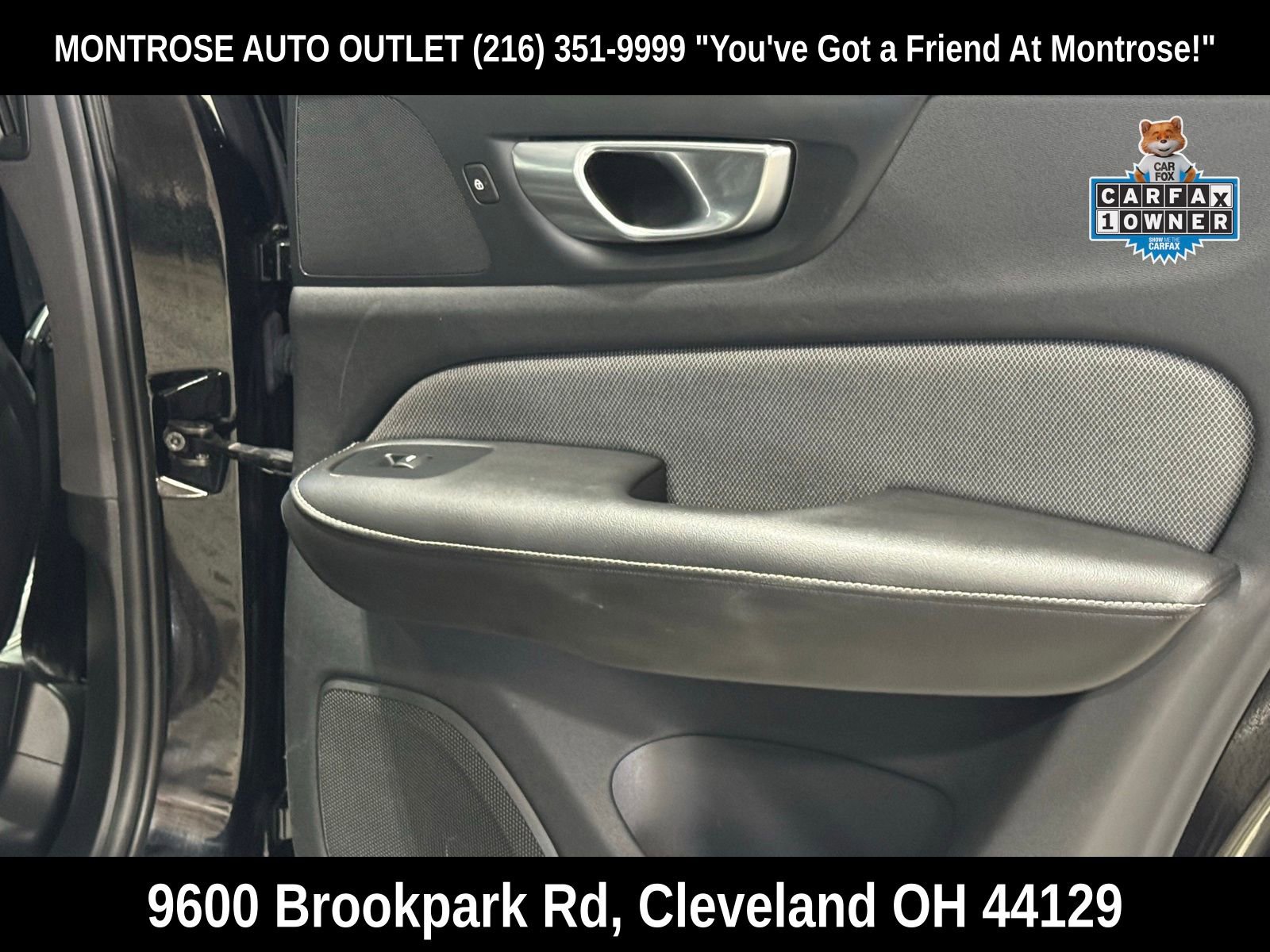 Used 2024 Volvo S60 T8 Ultimate w/ Climate Package image 43