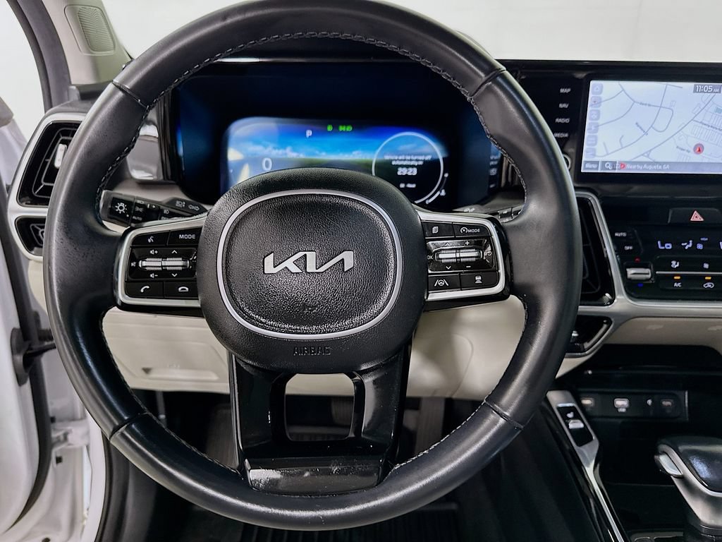 Used 2023 Kia Sorento SX FWD image 18