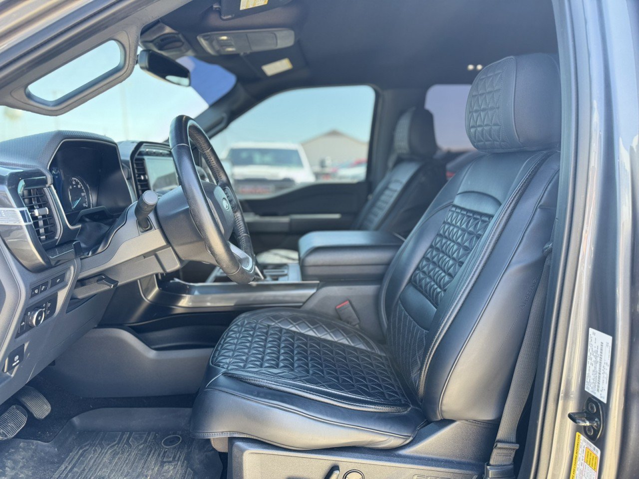 Used 2022 Ford F150 XLT w/ Equipment Group 302A High AWD/4WD image 6