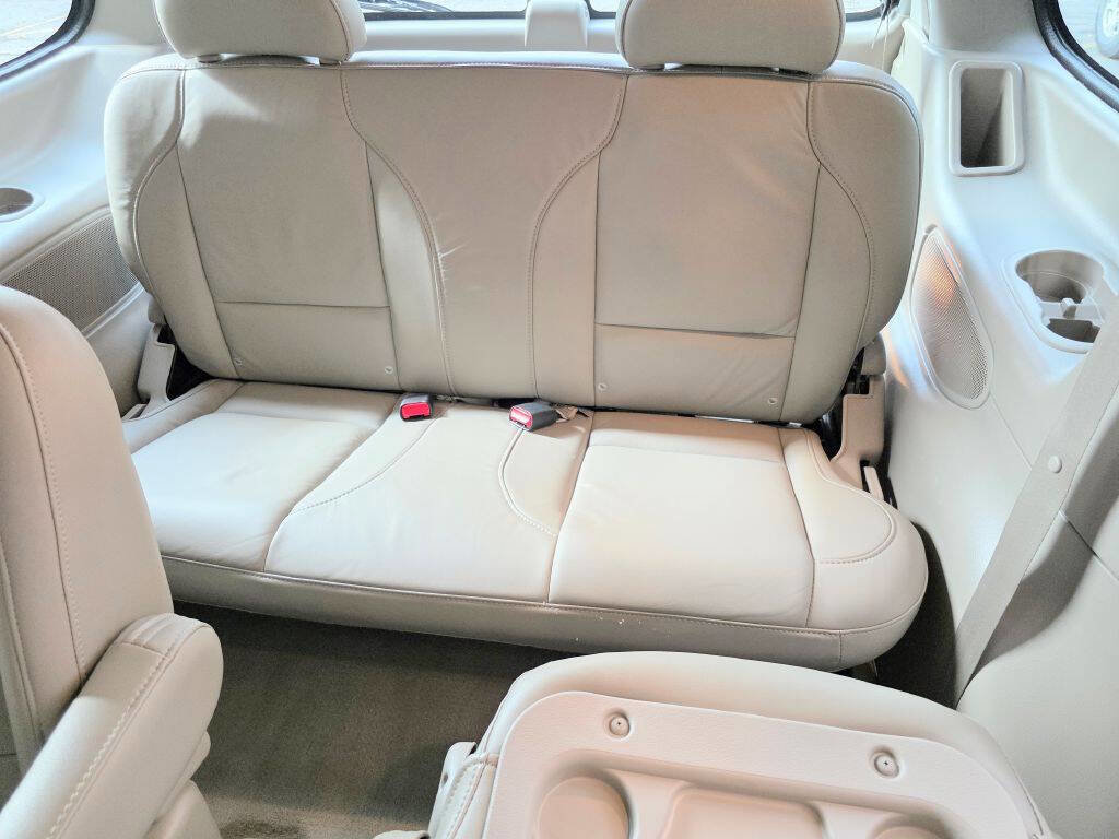 Used 2002 Mercury Villager Estate image 20