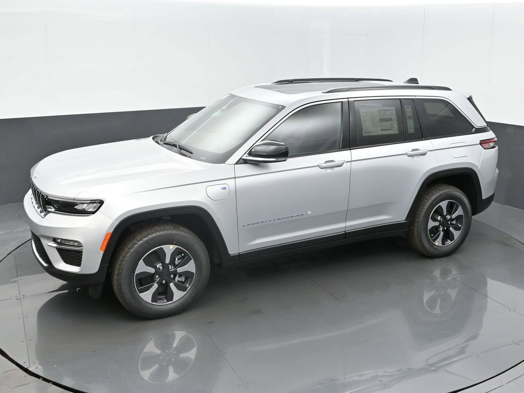 New 2024 Jeep Grand Cherokee Limited 4xe image 44