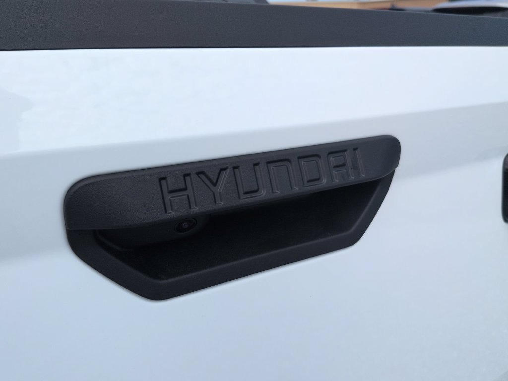 New 2027 Hyundai Santa Cruz SEL FWD image 17