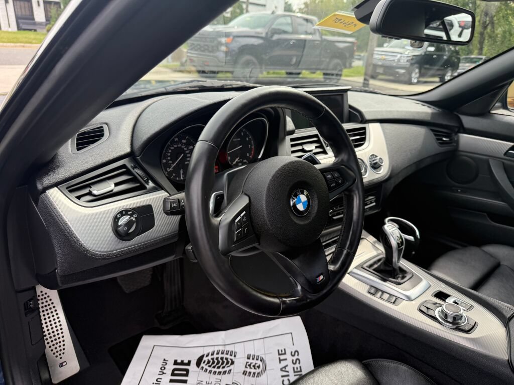 Used 2013 BMW Z4 sDrive28i RWD image 19