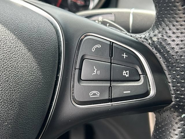 Used 2020 Mercedes-Benz GLA 250 4MATIC image 11
