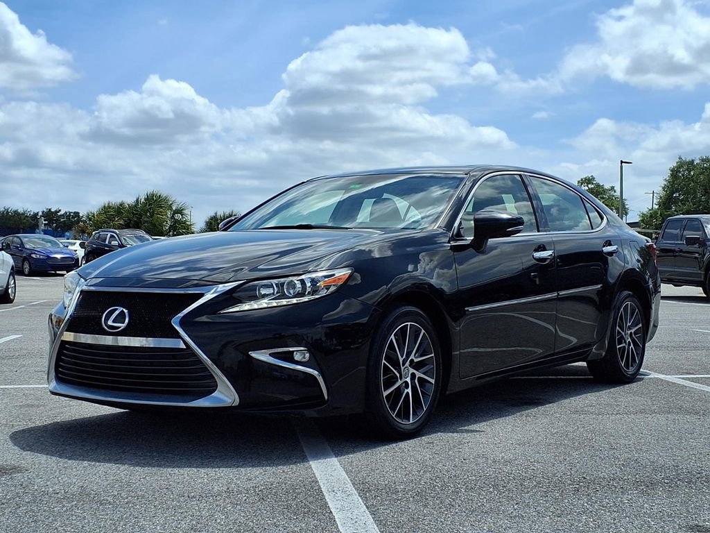 Used 2016 Lexus ES 350 w/ Accessory Package 2 FWD image 3