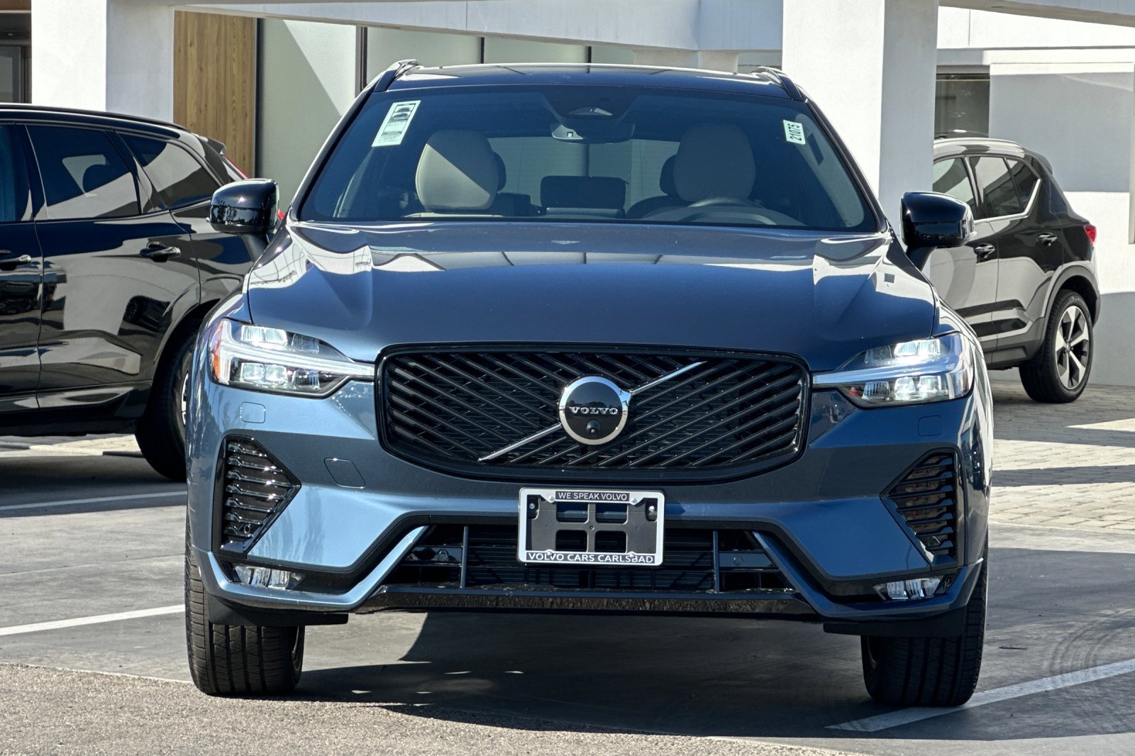 New 2026 Volvo XC60 B5 Plus w/ Climate Package image 3