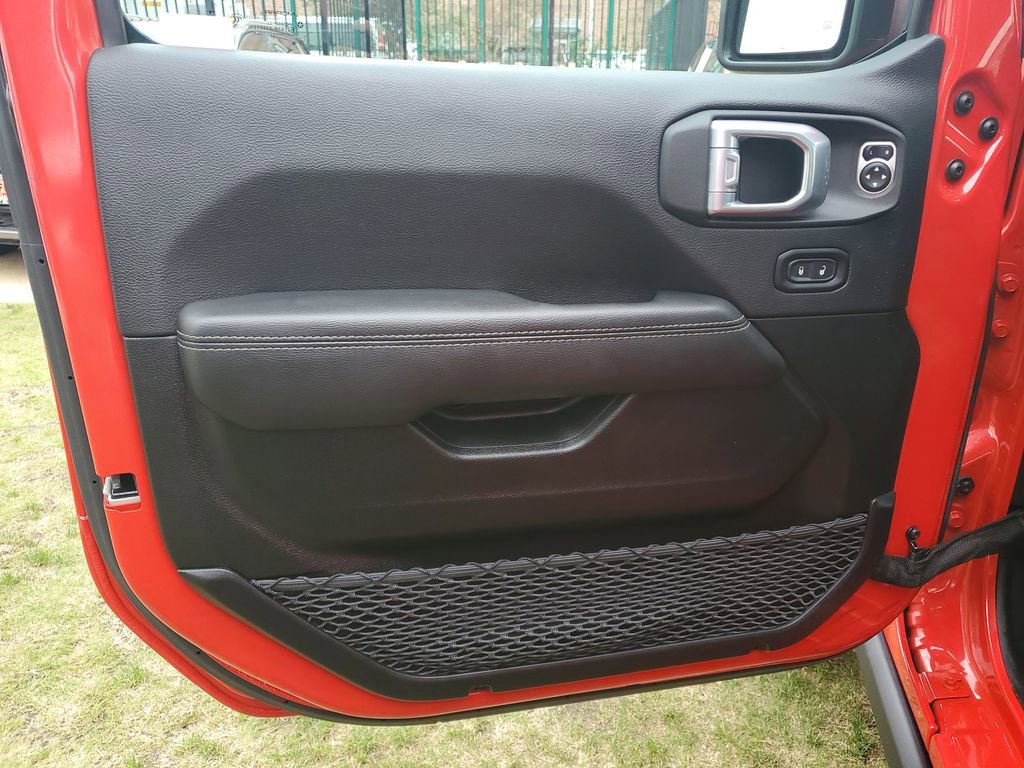 Used 2022 Jeep Wrangler Unlimited Rubicon 4xe w/ Steel Bumper Group image 20