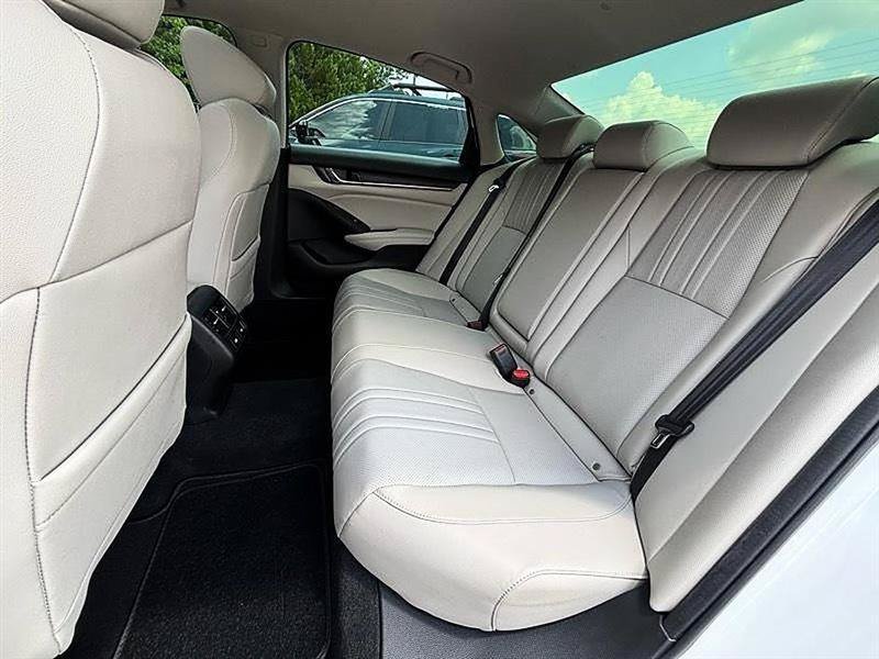 Used 2021 Honda Accord Touring image 38