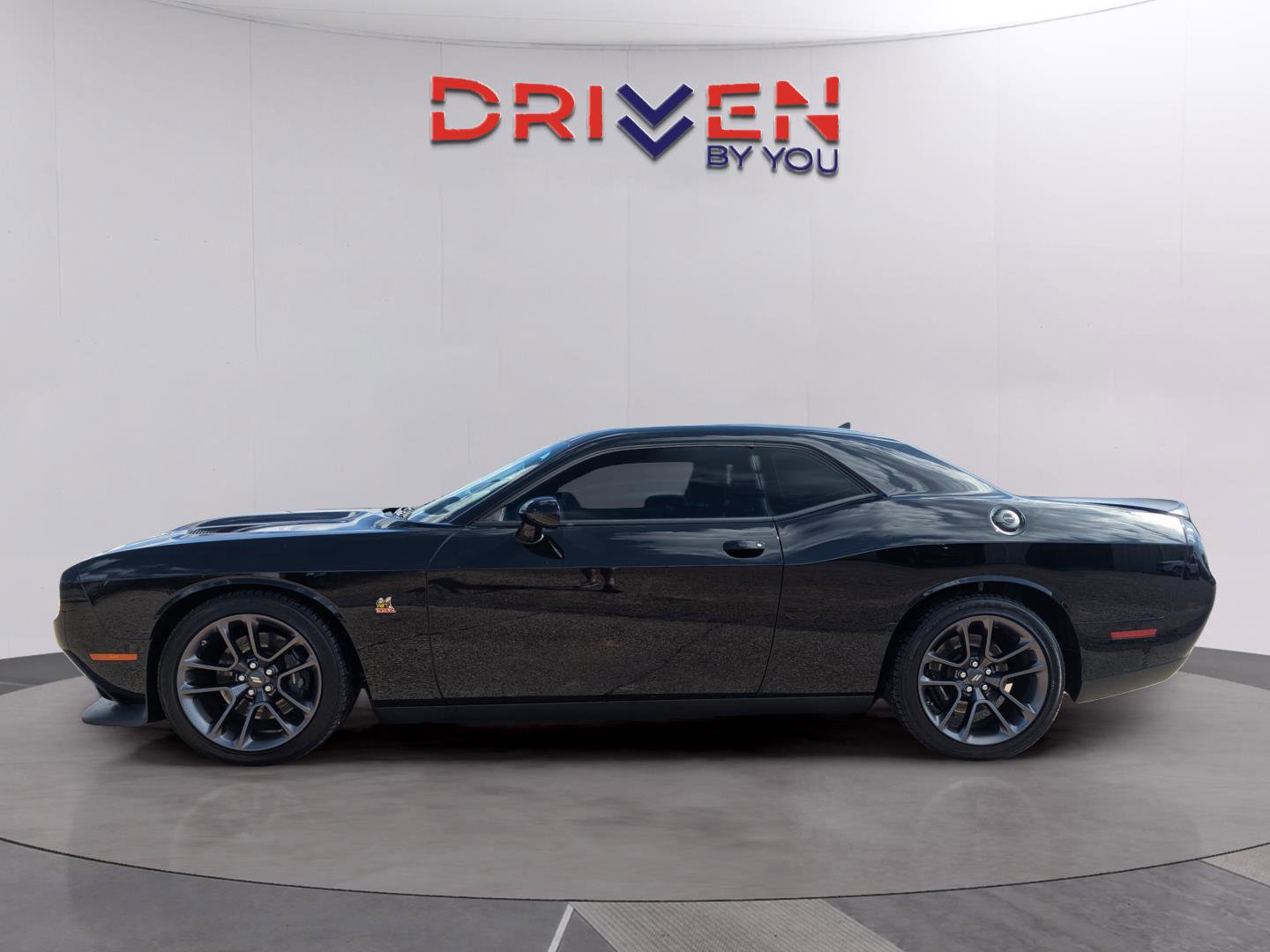 Used 2023 Dodge Challenger R/T Scat Pack w/ Plus Package image 2