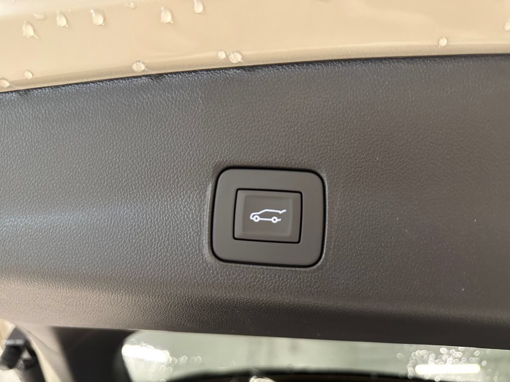 New 2026 Chevrolet TrailBlazer RS w/ Convenience Package AWD/4WD image 44