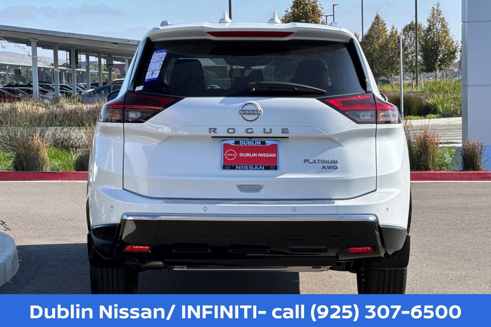 New 2026 Nissan Rogue Platinum w/ Tech Package AWD/4WD image 5