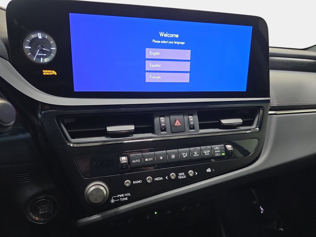 Used 2024 Lexus ES 350 Ultra Luxury w/ Accessory Package (Z2) FWD image 19