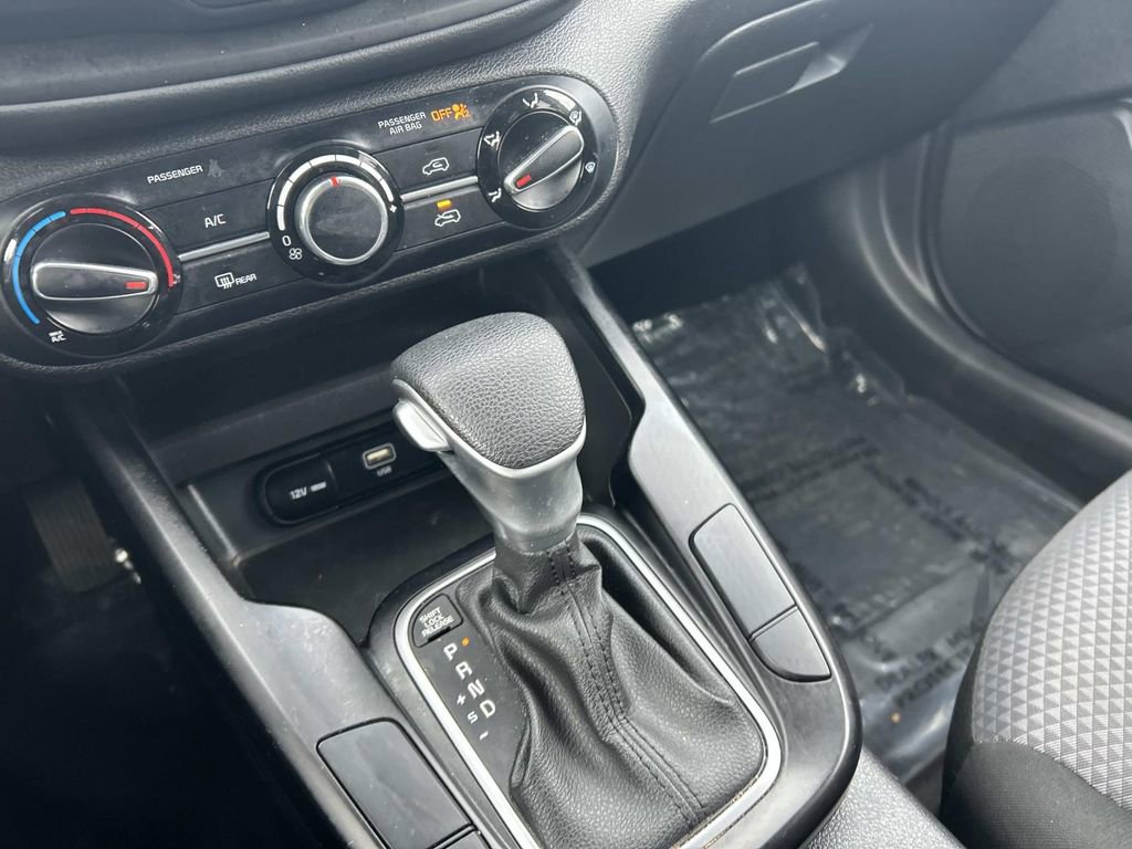 Used 2024 Kia Soul LX w/ Option Group 015 image 31