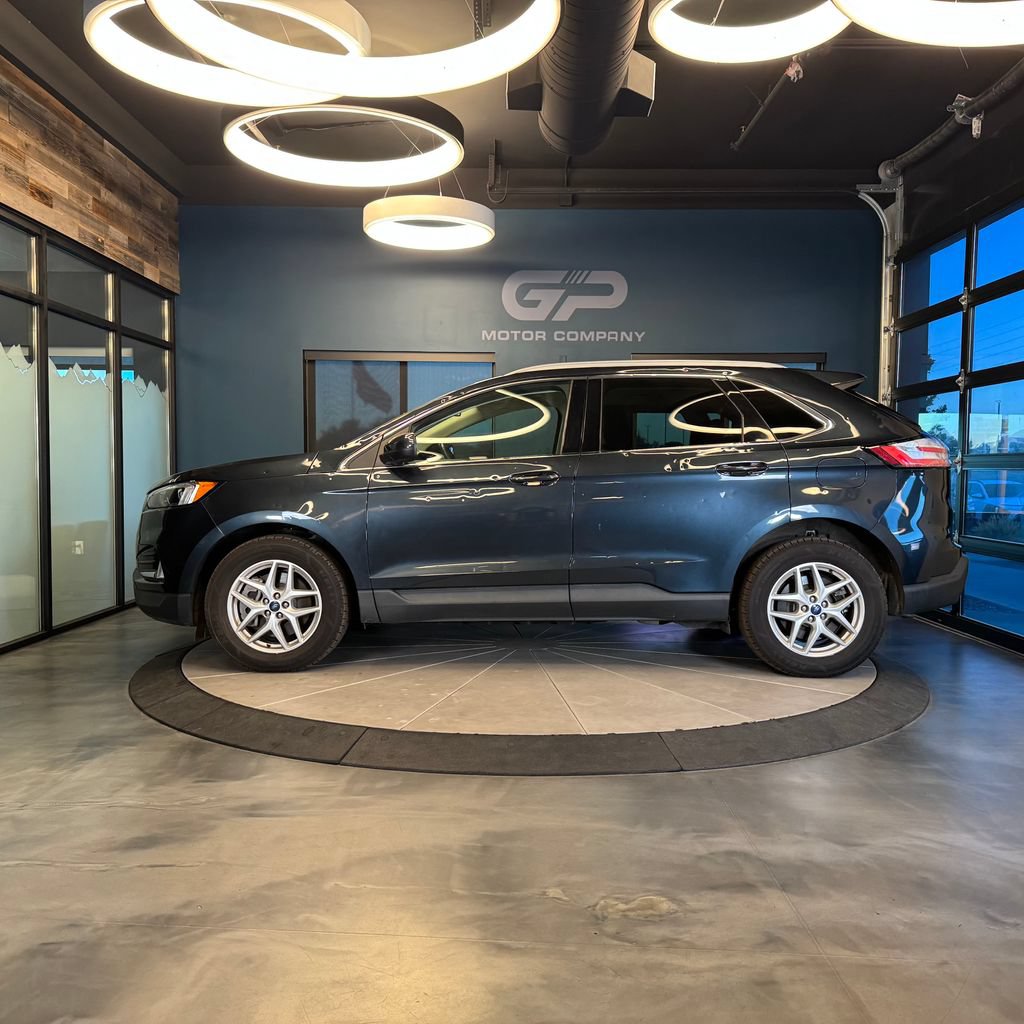 Used 2022 Ford Edge SEL w/ Convenience Package AWD/4WD image 6