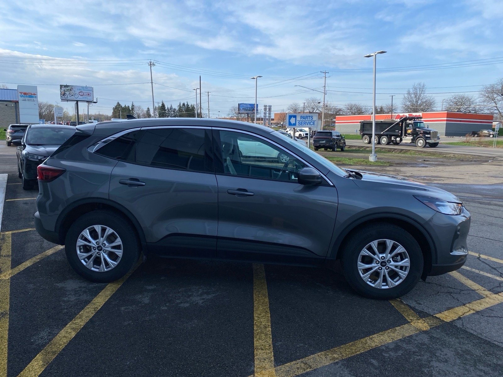 Used 2023 Ford Escape Active w/ Tech Pack #2 image 6