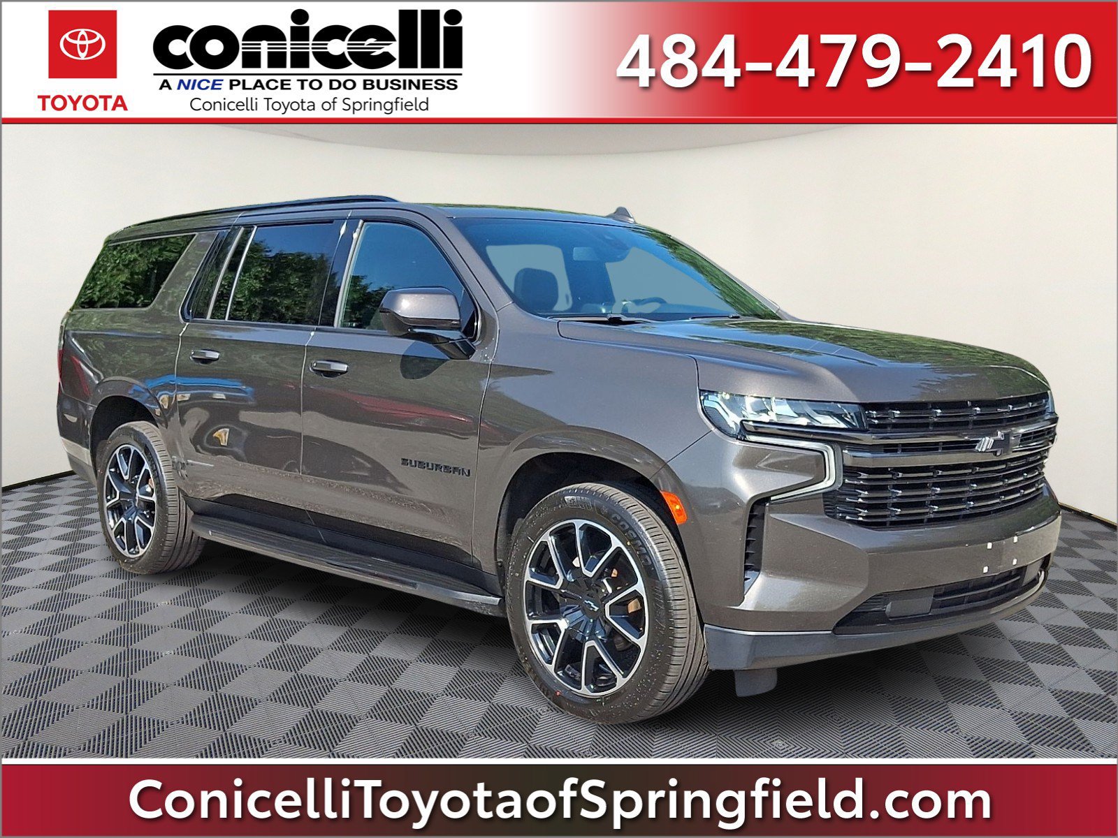 Used 2021 Chevrolet Suburban RST w/ Max Trailering Package AWD/4WD image 1