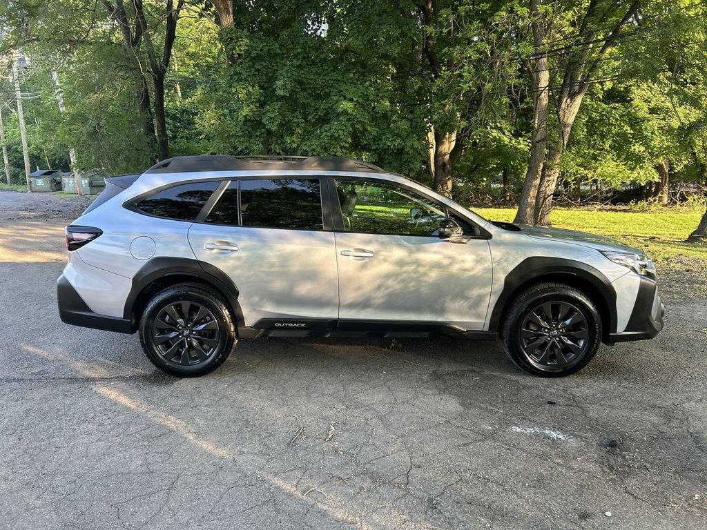 Certified 2023 Subaru Outback Onyx Edition XT AWD/4WD image 9
