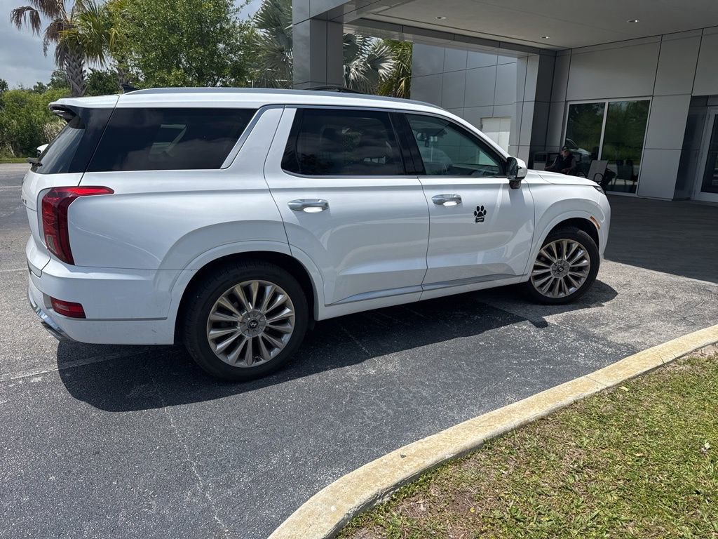 Used 2020 Hyundai Palisade Limited FWD image 3