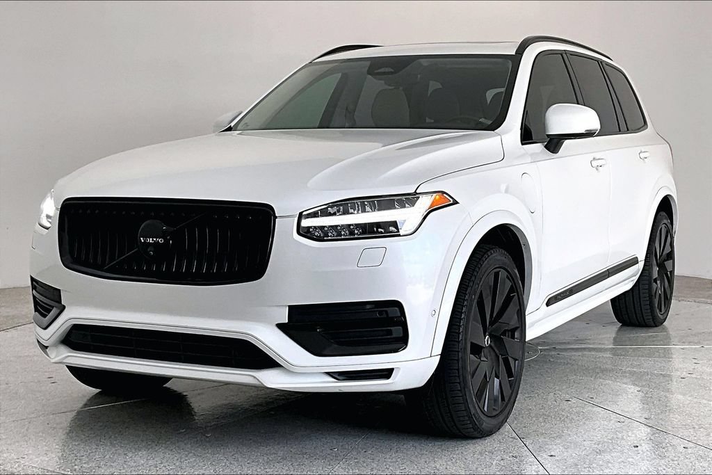 Certified 2024 Volvo XC90 T8 Plus w/ Protection Package Premier AWD/4WD image 14