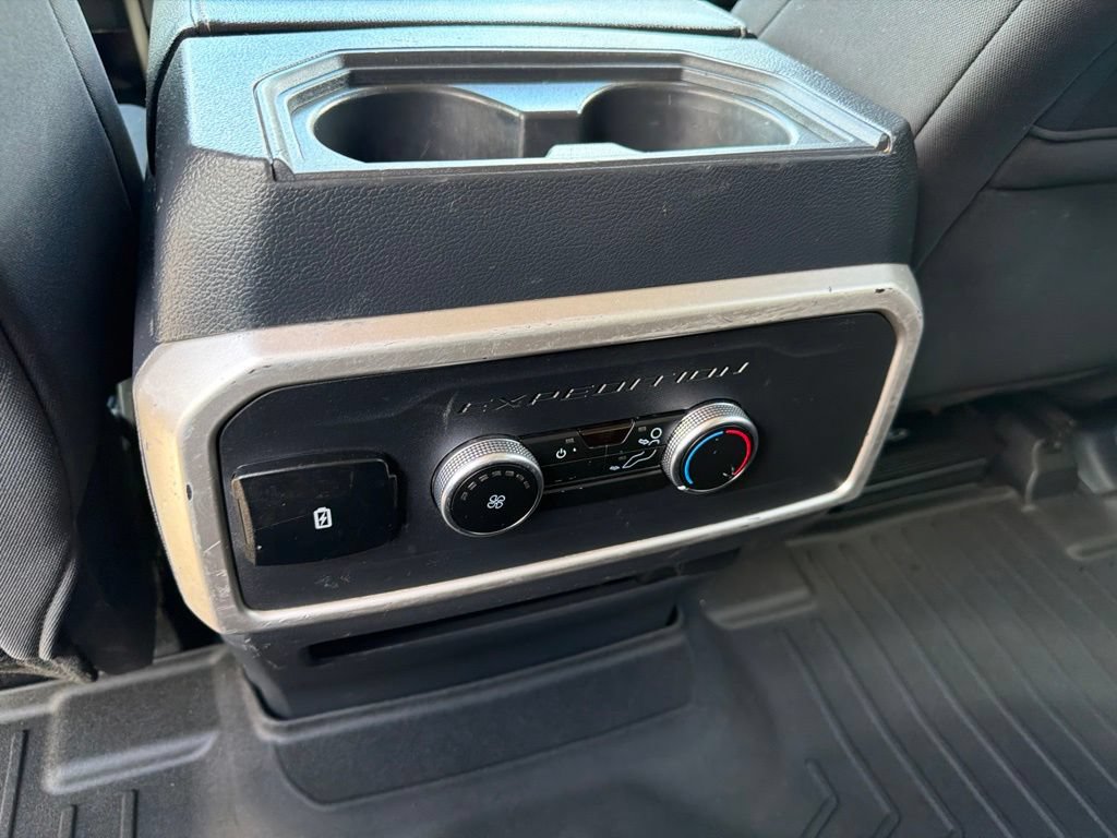 Used 2023 Ford Expedition XL AWD/4WD image 35