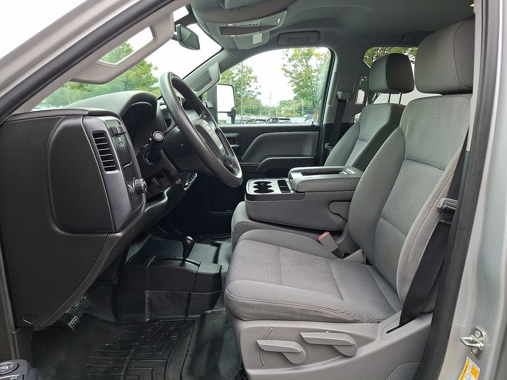 Used 2018 GMC Sierra 2500 4x4 Crew Cab w/ Sierra Convenience Package image 15