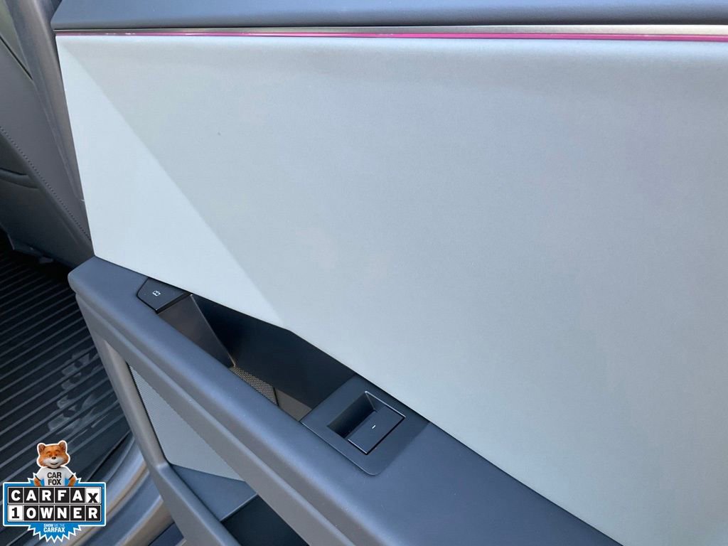 Used 2024 Tesla Cybertruck AWD Crew Cab image 63