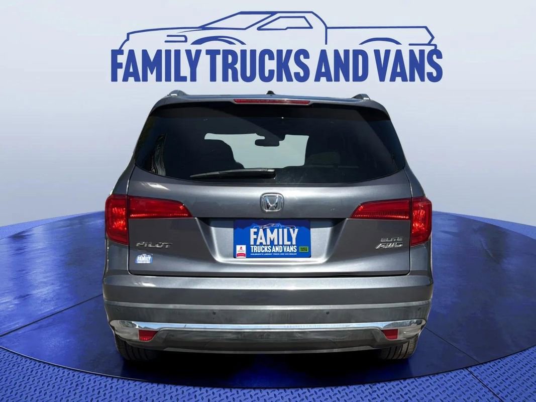 Used 2016 Honda Pilot Elite image 4