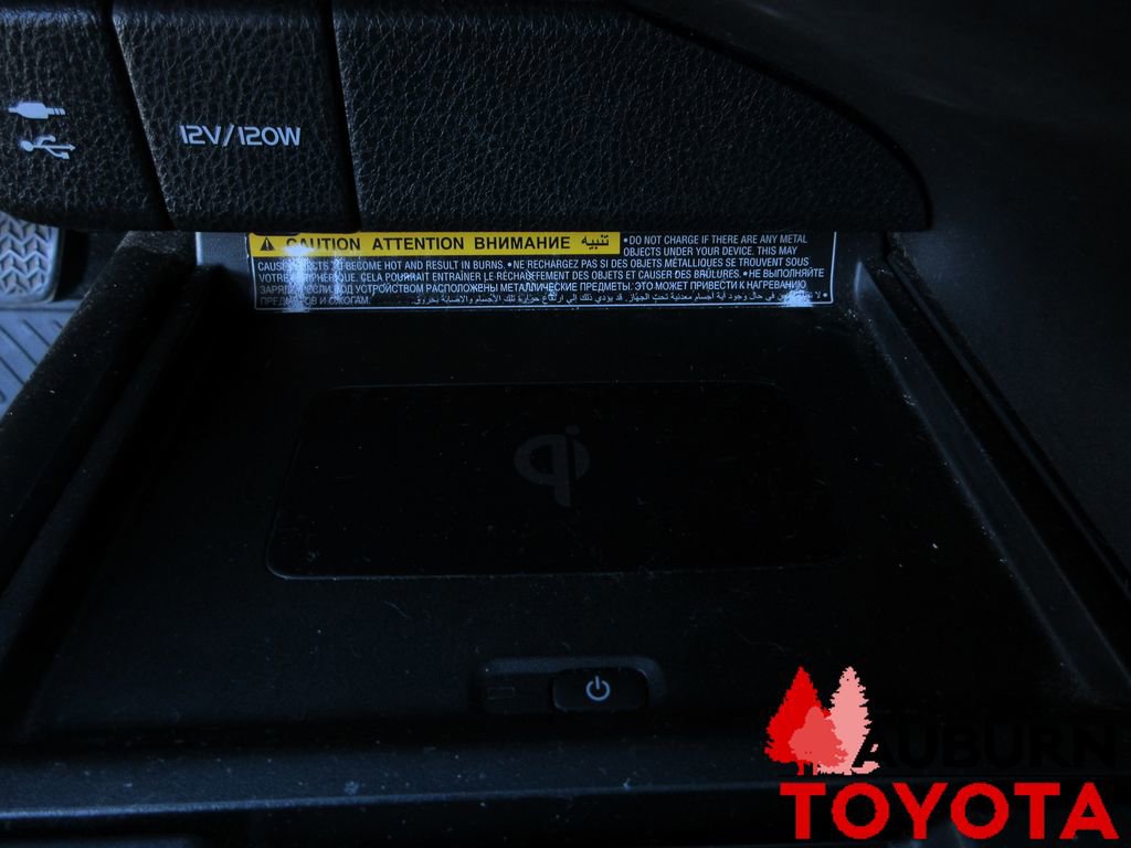 Certified 2018 Toyota Camry SE w/ Audio Package image 17