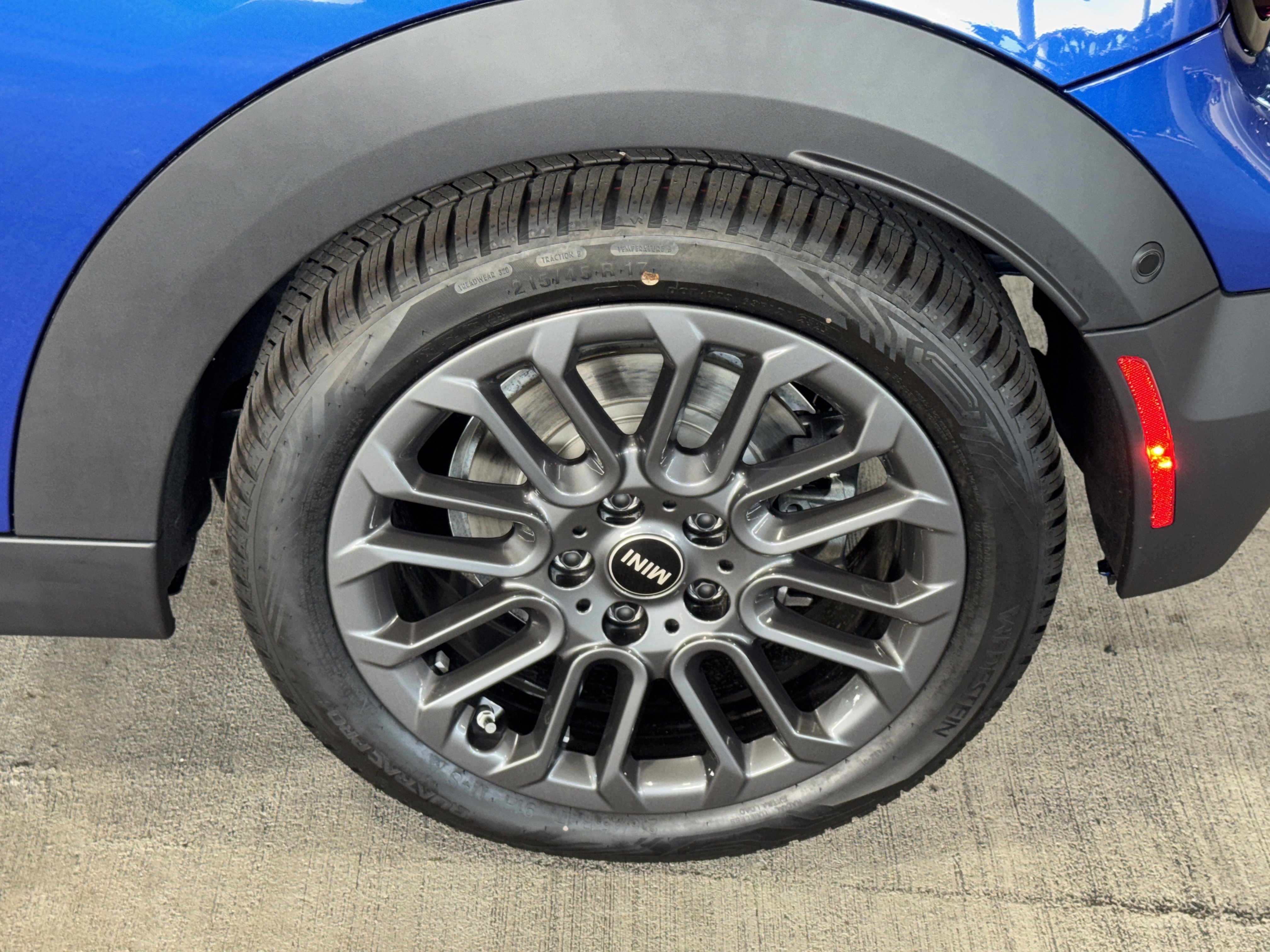 New 2026 MINI Cooper S image 25