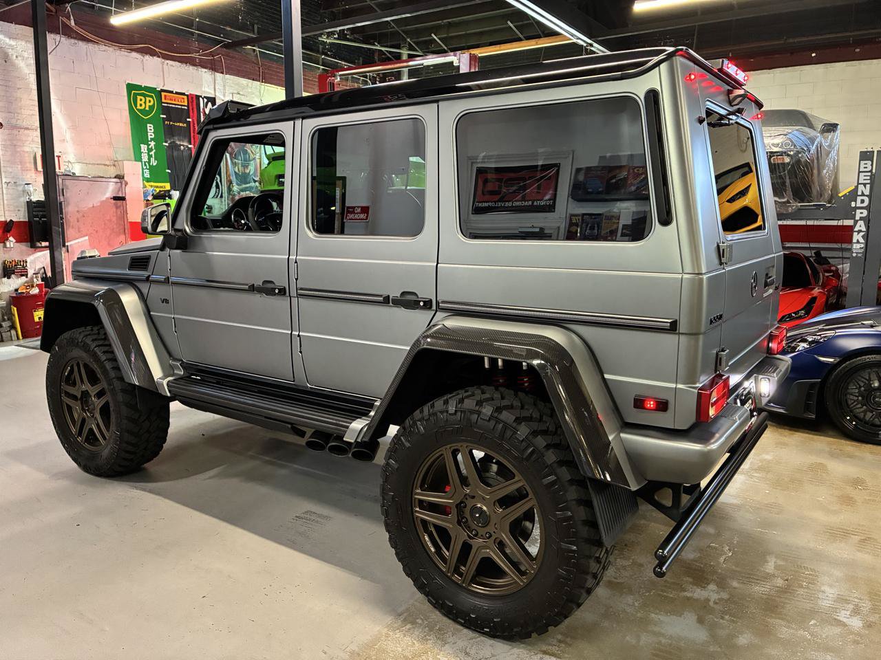 Used 2018 Mercedes-Benz G 550 Squared image 16