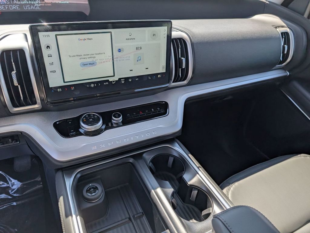 New 2026 Ford Expedition Active image 38