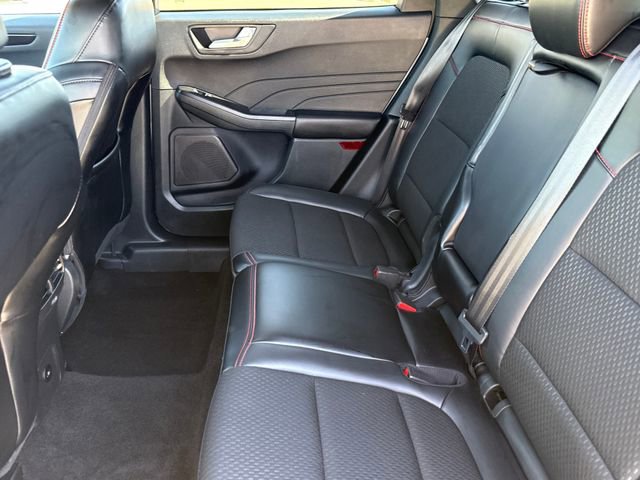Used 2025 Ford Escape ST-Line image 29
