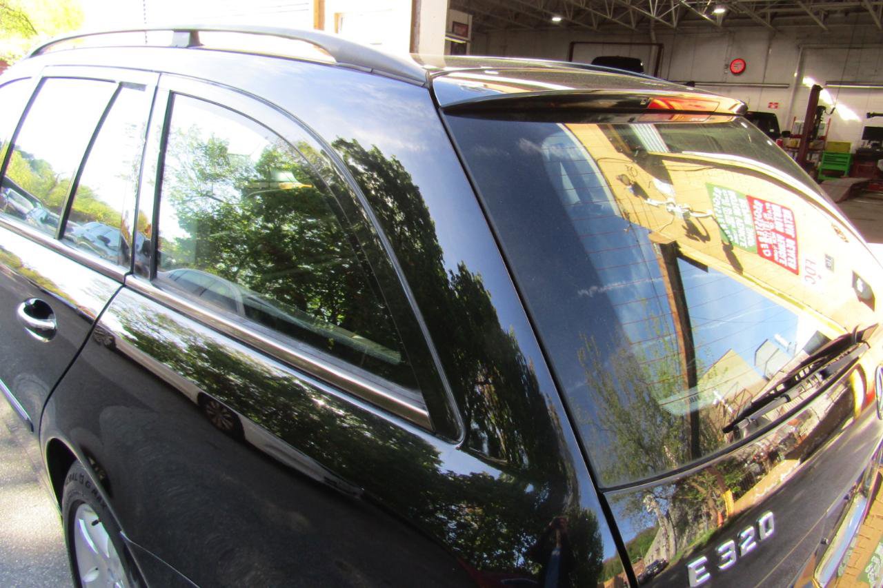 Used 2004 Mercedes-Benz E 320 4MATIC Wagon image 5