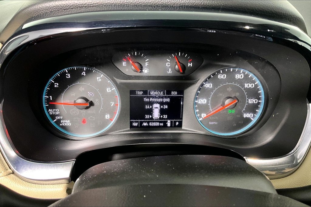 Used 2023 Chevrolet Traverse LS FWD image 20