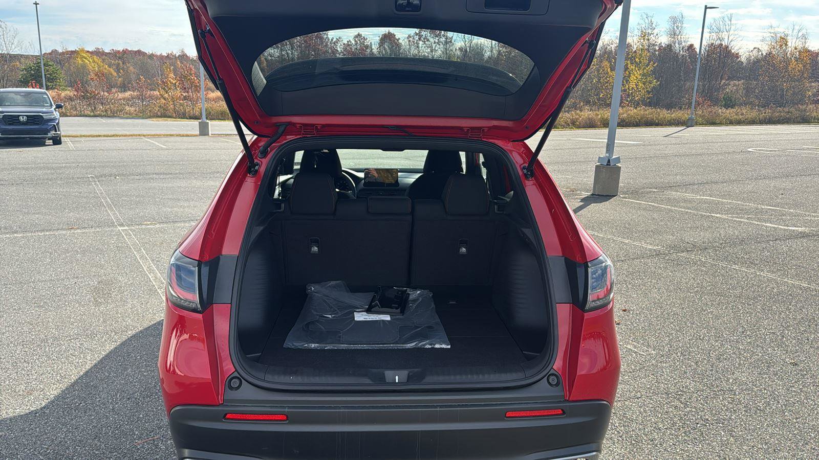 New 2026 Honda HR-V Sport image 13