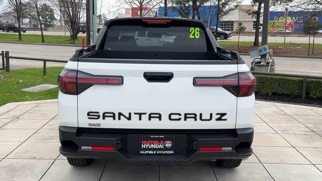 Used 2026 Hyundai Santa Cruz SE FWD image 16