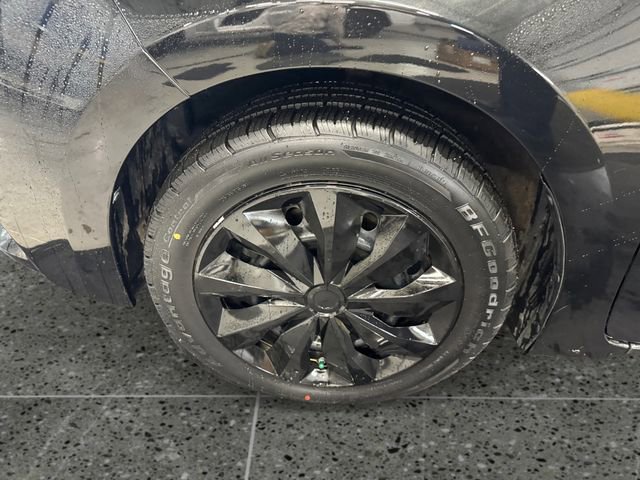 Used 2014 Toyota Corolla LE image 24